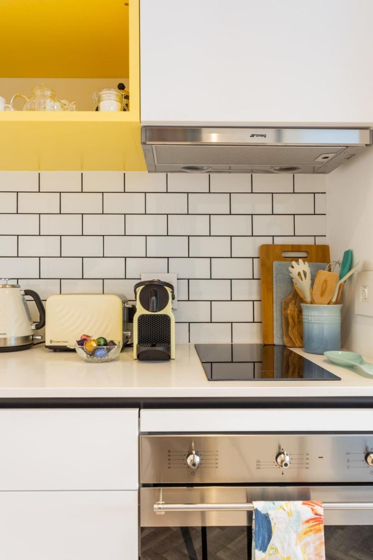 Mid Century Modern Central Upper City ケープタウン エクステリア 写真