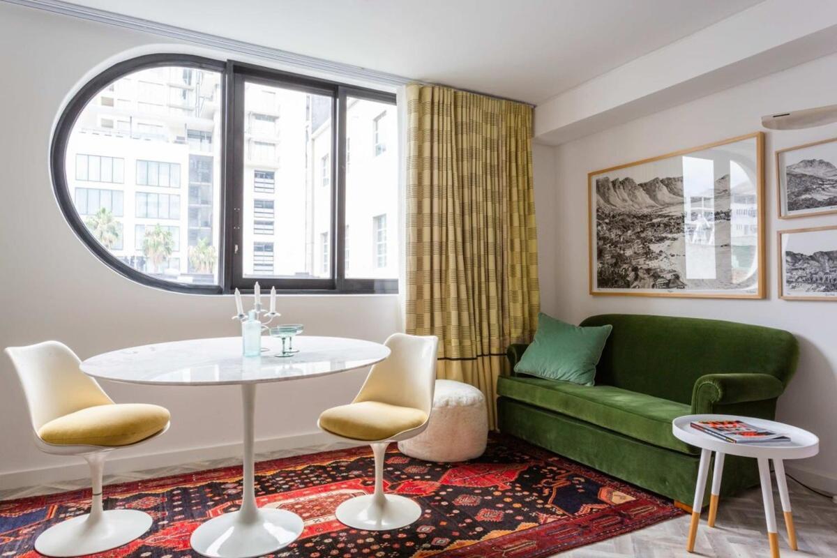 Mid Century Modern Central Upper City ケープタウン エクステリア 写真